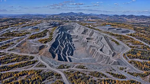 15-second continuous aerial shot. Target output: 4K,…